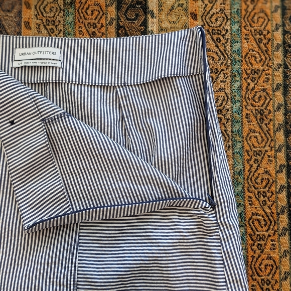 Urban Outfitters Seersucker Mini Skirt - Picture 3 of 5